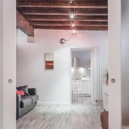San Polo Design By Wonderful Italy Apartman